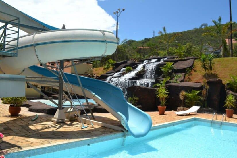Hotel em São Lourenço com piscina