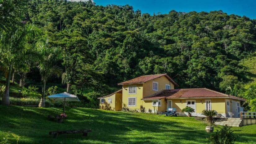 Hotel no campo em Valença no RJ