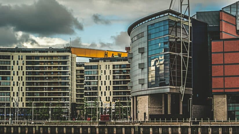 preço aluguel de carro em Belfast