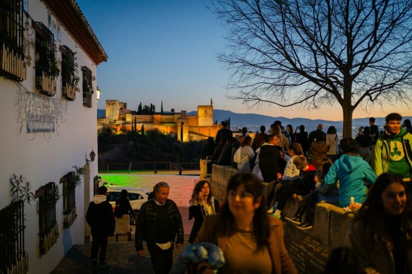 valor do aluguel de carro em Granada