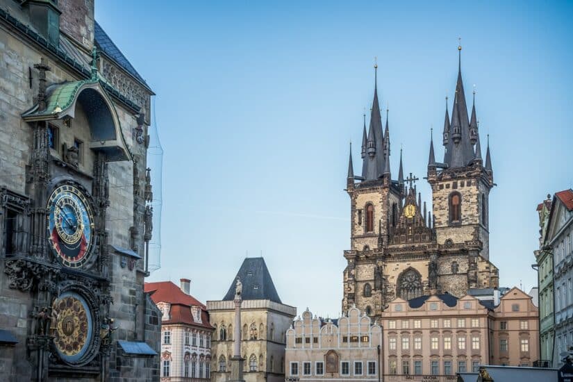 aluguel de carro barato em Praga