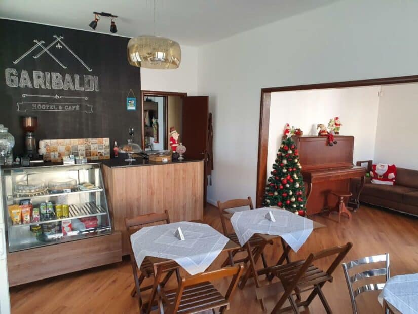 Hostel em Curitiba com restaurante