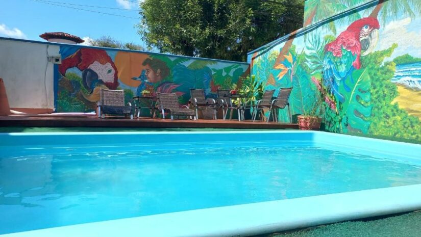 hostel com piscina em Balneário Camboriú