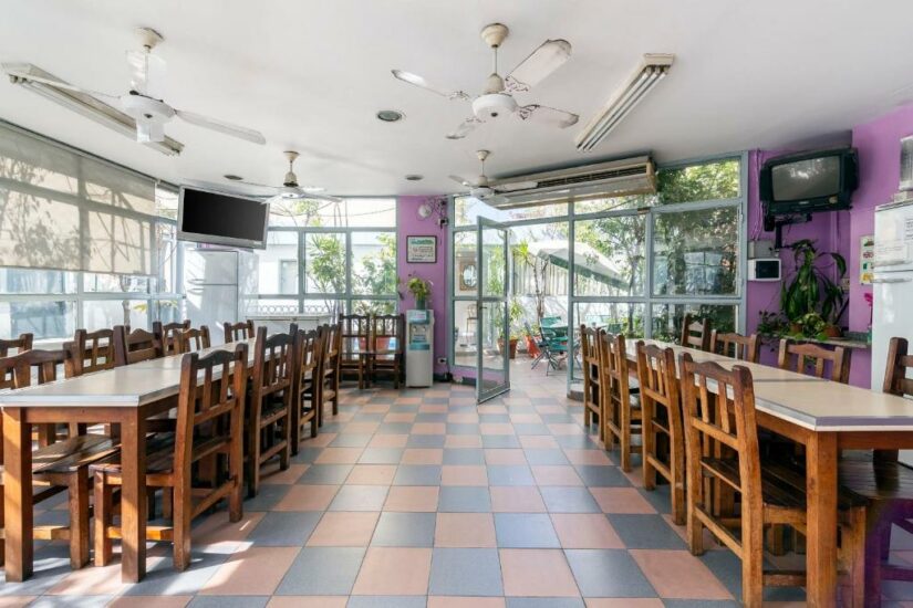 hostel em buenos aires com restaurante