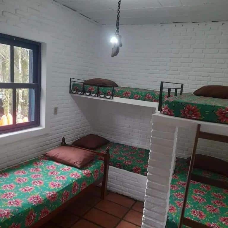 hostel em Ubatuba econômico