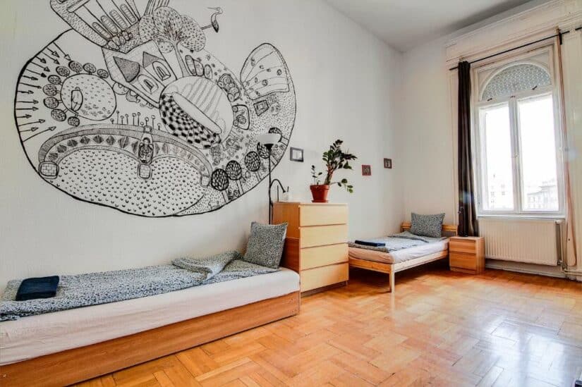 hostels em Budapeste com dormitório feminino